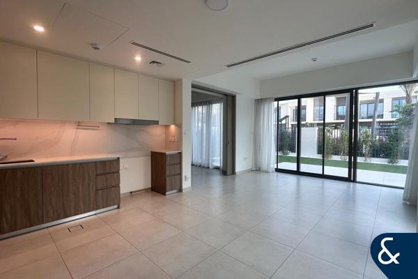 Park Backing | Landscaped Garden | 4 Beds