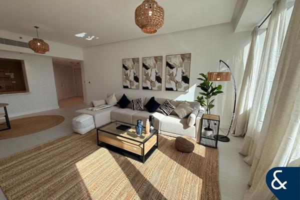 1 Bed | Upgraded | Large Layout | 6% NET ROI