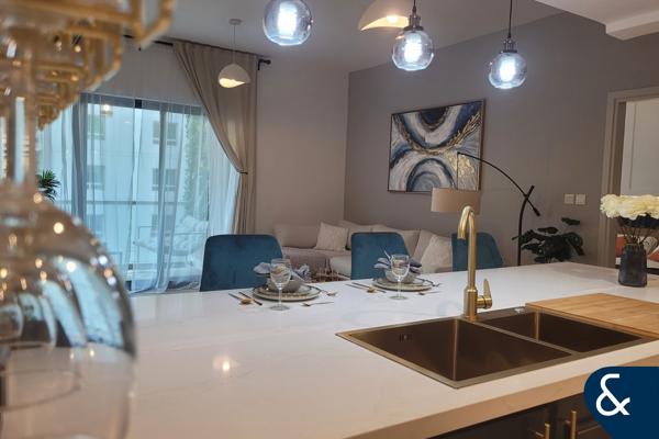 Upgraded | Furnished | Vacant | One Bed