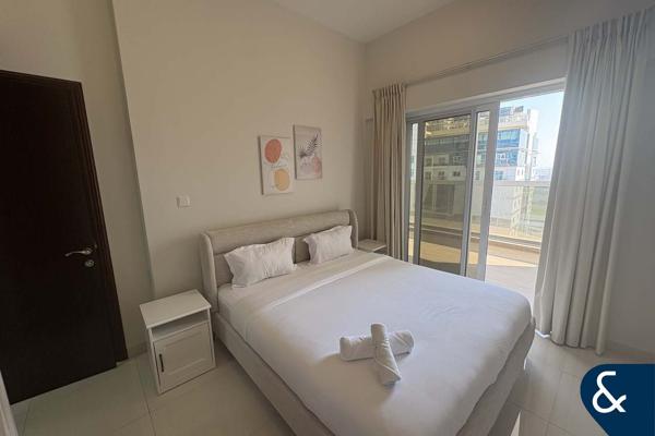 Large Balcony | Vacant | Furnished