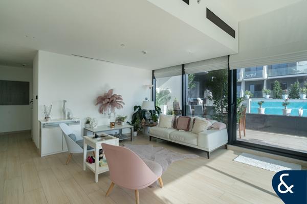 Penthouse | Furnished | Landmark views