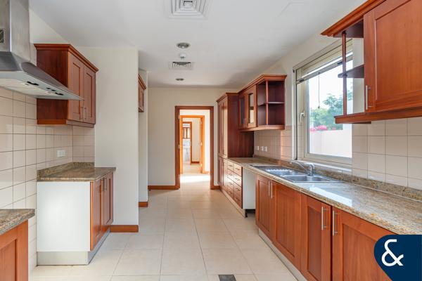 Fantastic Plot | Renovation Project | Vacant