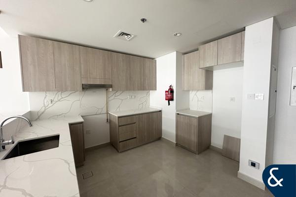 BRAND NEW | VACANT NOW | LARGE ONE BED