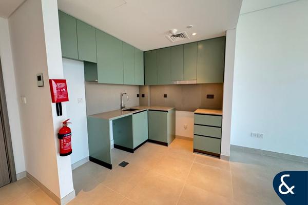 Unfurnished | Vacant | Brand New