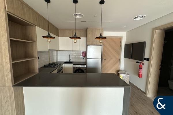 Brand New | Spacious | Prime Spot | 1 Bed