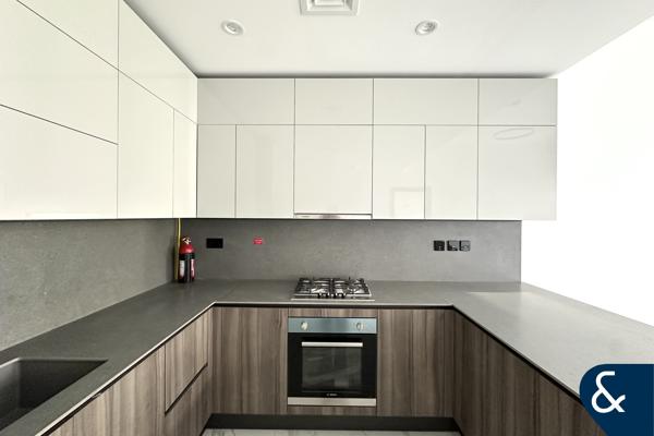 Brand New | Burj View | Luxury