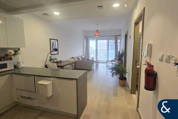 12 cheques | Furnished | High Floor