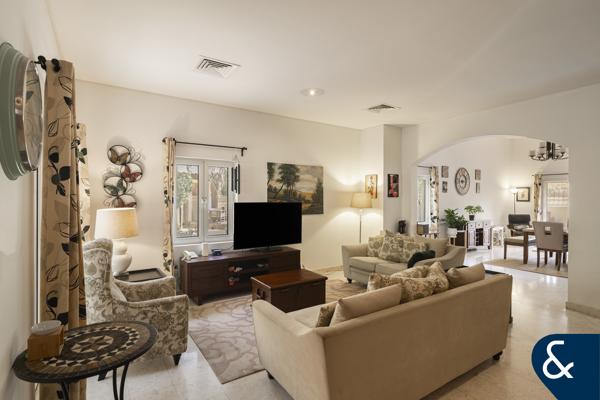 A2 Mazaya | Corner Villa | Private Pool