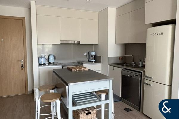 1 Bed | Creek Beach Access | Large Layout