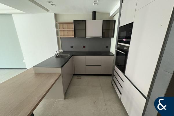 One Bedroom | Spacious | Unfurnished |