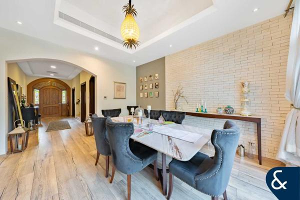 4 Beds | Upgraded Villa | Private Pool | VOT