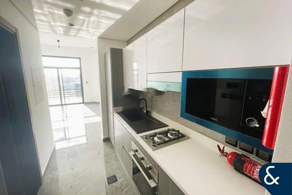 Brand New | Luxury Apt | Investors Deal