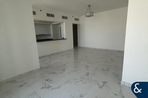 Vacant | High Floor | Canal Views |