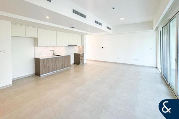 Cyrus Style | 3 Plus Maids | Single Row Unit