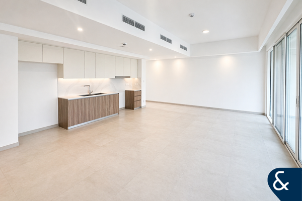 Cyrus Style | 3 Plus Maids | Single Row Unit