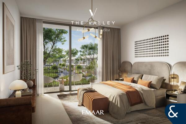 VASTU| Single Row | 4 BR Townhouse