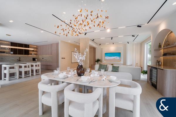 4 Bedrooms | Fully Upgraded | Exclusive