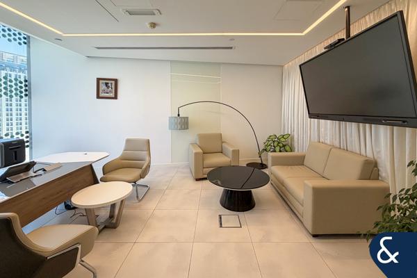 Furnished I Vacant I Landmark Building