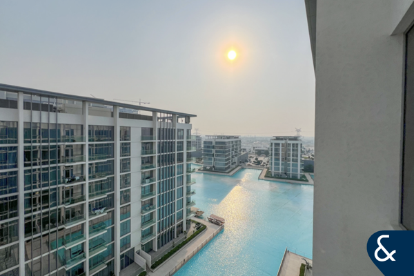 Luxurious | Crystal Lagoon Views | Furnished