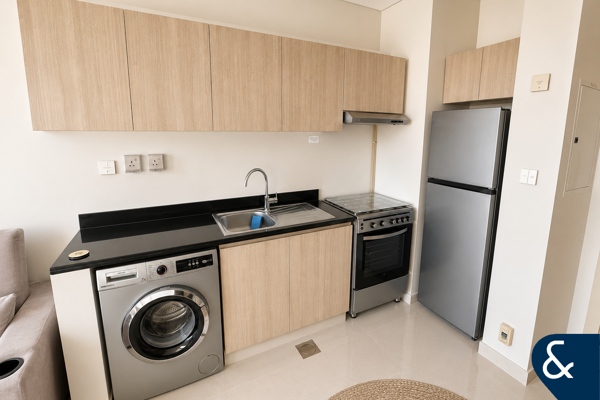 Exclusive | Furnished I Multiple Cheques