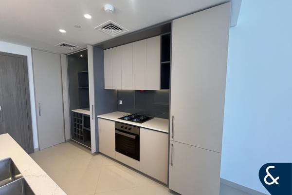 Modern | 2 Bedroom | Prime Arjan Location