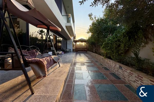 5 Bed + Maid | V3 Type | Single Row | VOT