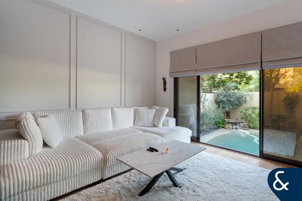 Lagoon Pool | Single Row | Upgraded | VOT