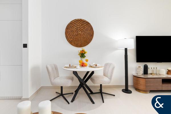 Studio | Fully Upgraded | Vacant | Burj View