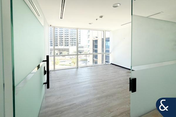 Vacant I Partitioned I Grade A