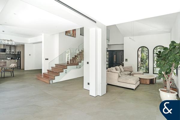 Luxury Extended 4 Bed Villa