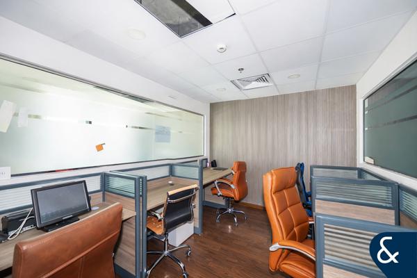 Close to Metro | Furnished | Vacant Now