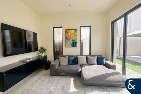 Landscaped  | Motivated | Vacant On Transfer