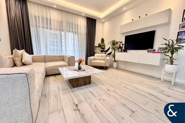 ONE+STUDY | VACANT ON TRANSFER | RARE UNIT