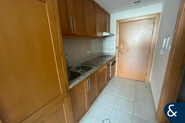 Vacant Now | Unfurnished | Lake View