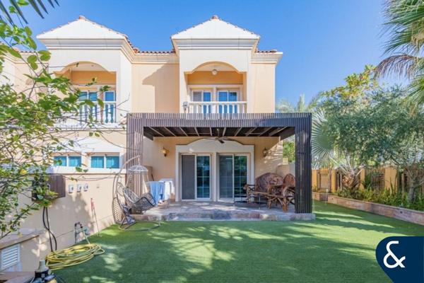 Unfurnished | Huge Garden | Upgraded Villa