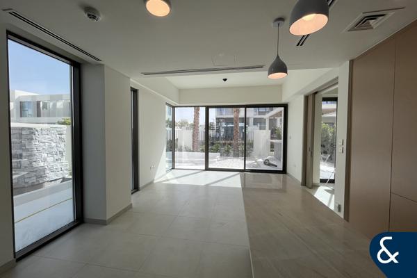 Upgraded | Landscaped Garden | Corner Unit