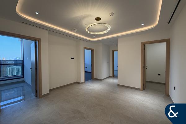 Luxury Brand-New Penthouse | Spacious Layout