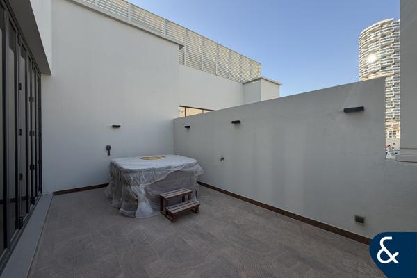 Luxury Brand-New Penthouse | Spacious Layout