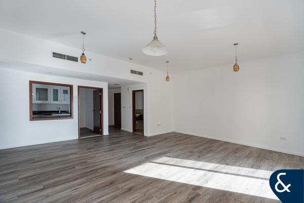 Double length balcony | 2 Beds | Store Room