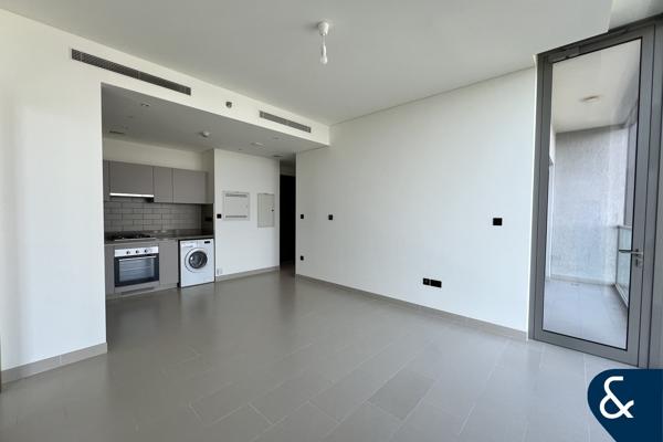 2 Bed | Unfurnished | Available Now |