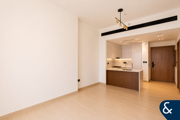 1 Bedroom Apartment | Vacant | Park View