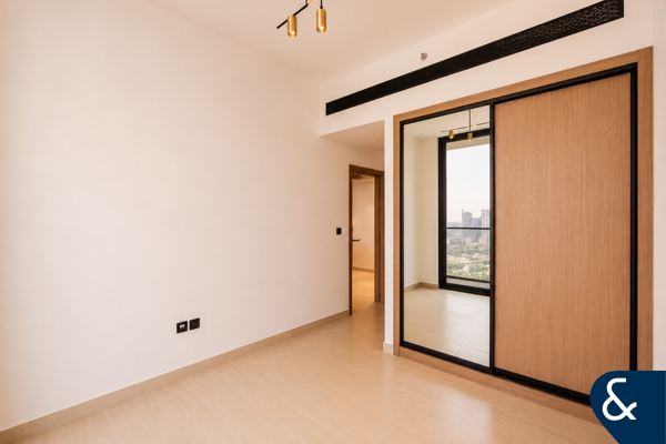 1 Bedroom Apartment | Vacant | Park View