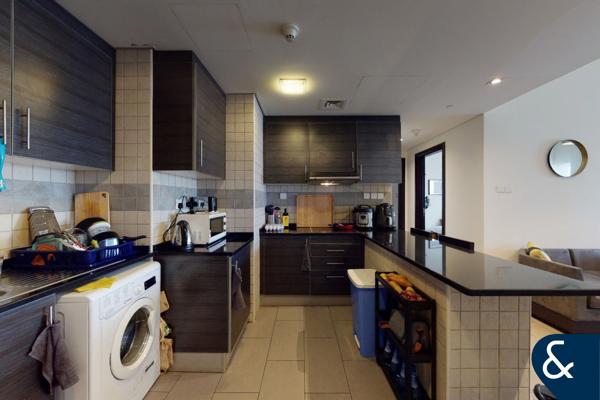 Modern Two Bed | Skyline Views | Rented