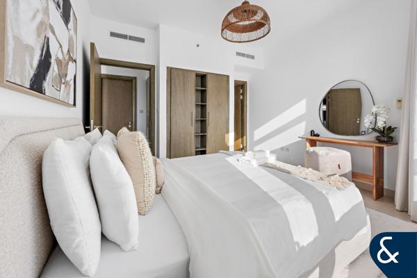 1 Bedroom + Study | Large Layout