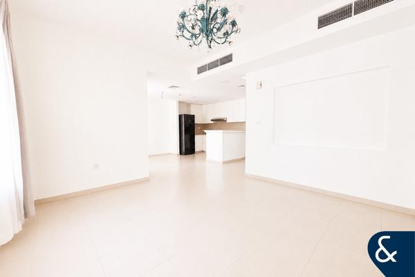 Single row | Great location | Vacant now