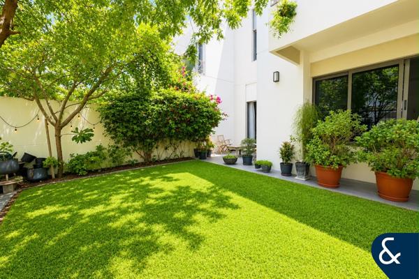 Single row | Great location | Vacant now