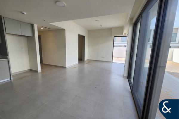 4 Bed Plus Maids | Large Plot | Vacant Now