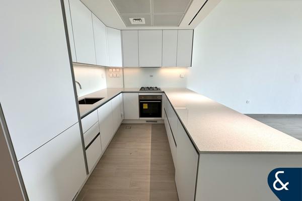 Luxury 1 Bed | High Floor | Park Views |