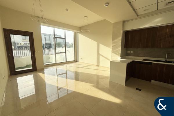 4 Bed | Maid | Open Kitchen | Great Location