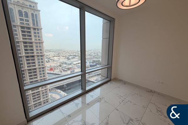 Canal and Sea View | High Floor | Vacant